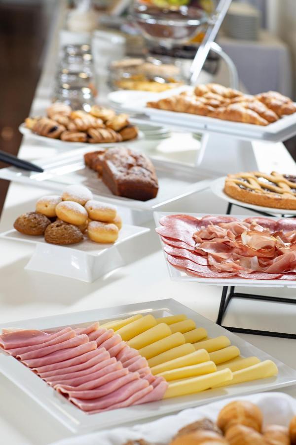 Hotel Imperial Palace Lido di Jesolo Ngoại thất bức ảnh